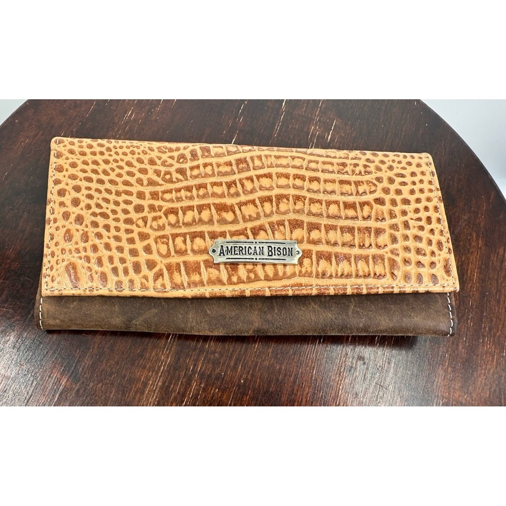 American Bison Leather Wallet with Tan Crocodile Pattern Flap Pockets New Other